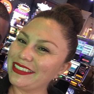 Meet your Posher, Bianca